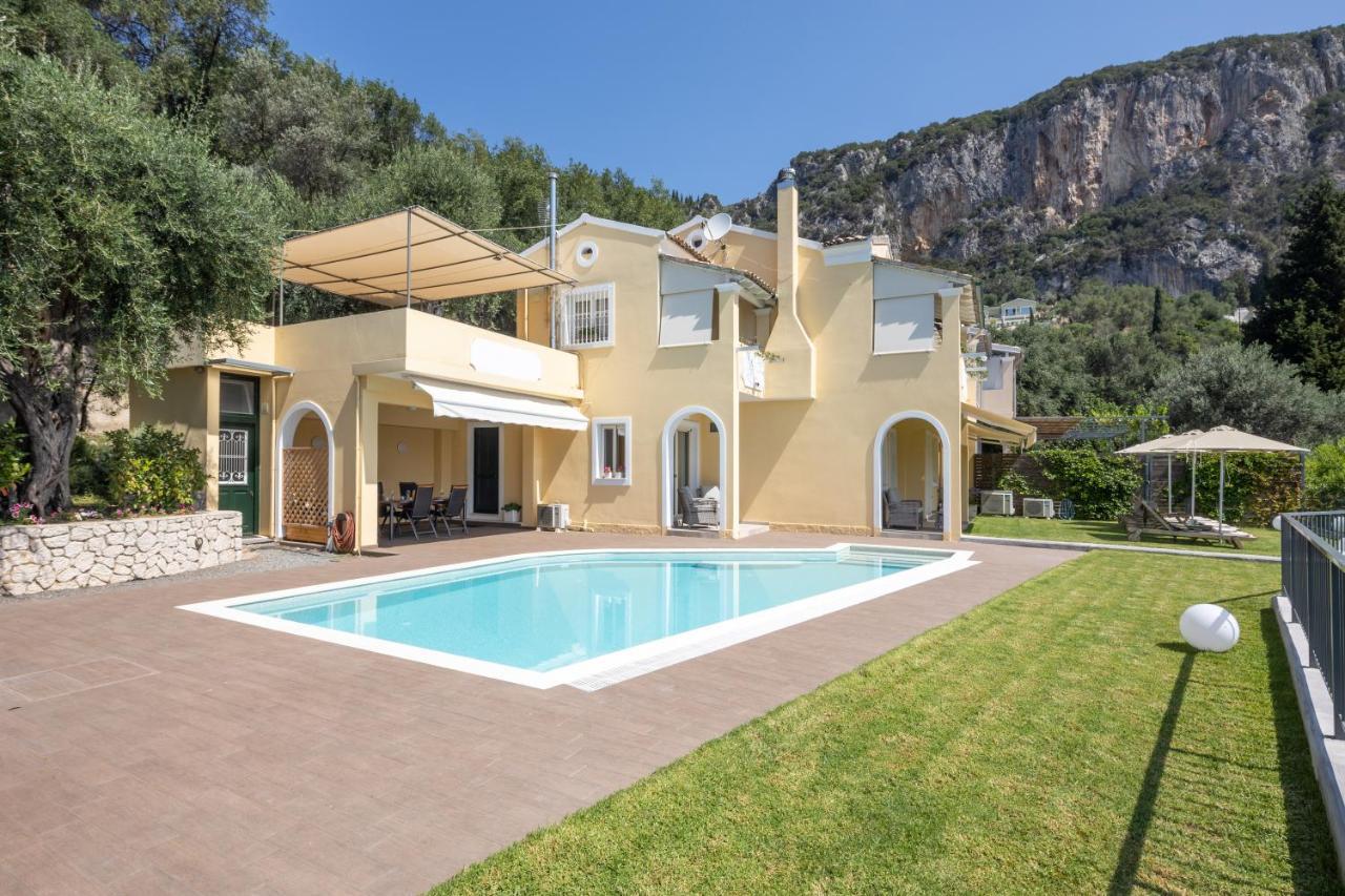شقة Ionian Sun باليوكاستريتسا المظهر الخارجي الصورة